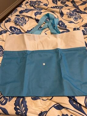 Blue and White Two-Tone Everyday Tote